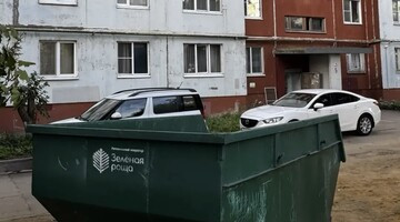 Региональный оператор установил бункеры для ликвидации последствий атаки БПЛА на улице Планерной